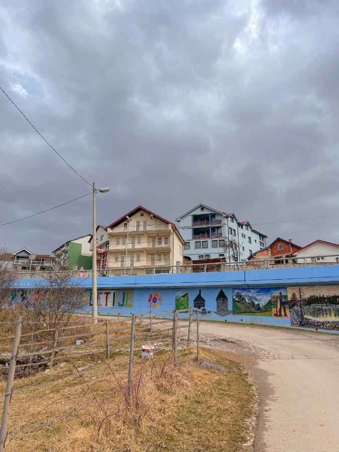 Apartments & Rooms Brijest Плав Екстериор снимка