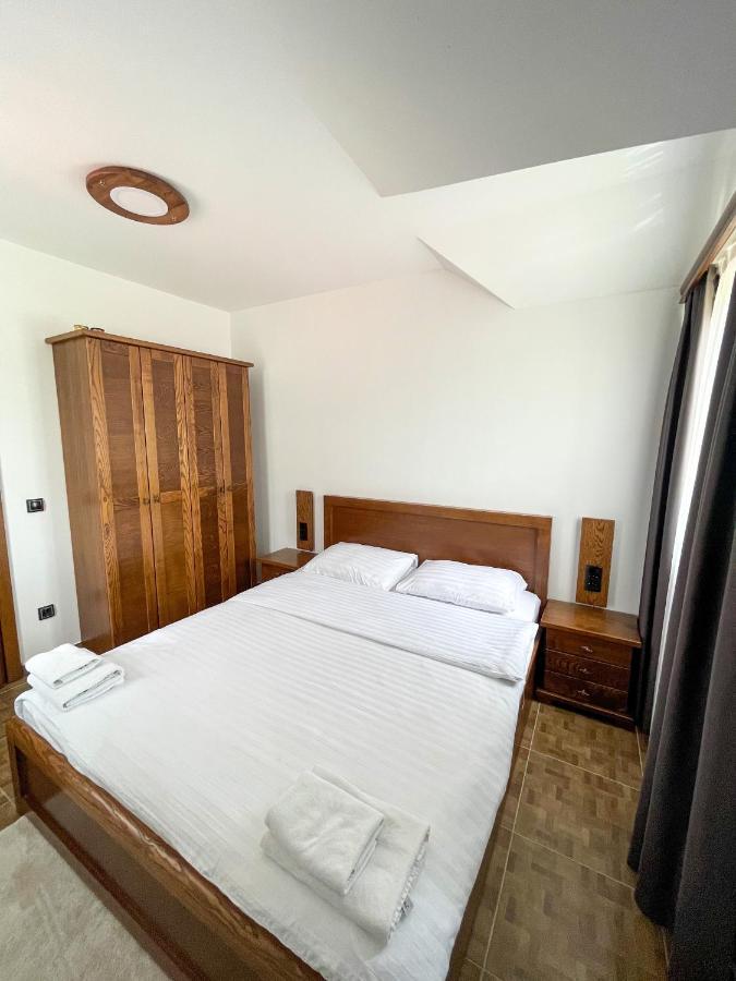 Apartments & Rooms Brijest Плав Екстериор снимка