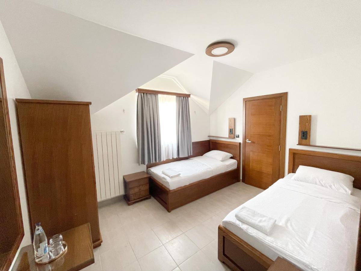 Apartments & Rooms Brijest Плав Екстериор снимка